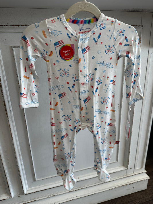 Modal Magnetic Footie -  USA 250th